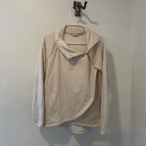 Athleta Nirvana Wear Two Ways Wrap – Cream / Light Beige, Size M